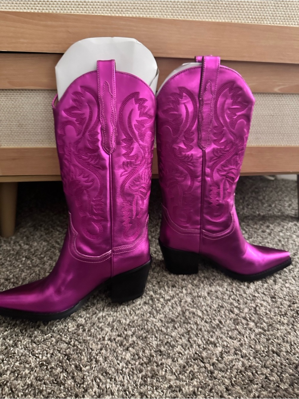 Jeffrey Campbell Metallic Fuchsia Western Cowboy Boots - Picture 5 of 6